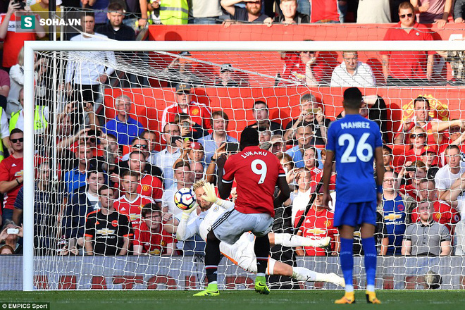Giải cứu Lukaku, Rashford nổ súng kéo dài mạch thắng, đưa Man United vững ngôi đầu - Ảnh 2.