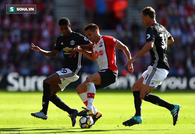 Thắng trận tối thiểu, Mourinho trình làng một Man United mới đầy bản lĩnh - Ảnh 9.