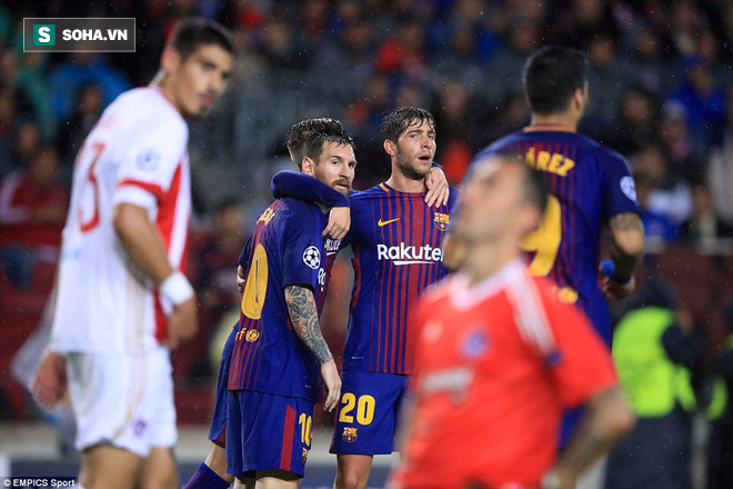 Giúp Barca thắng trận, cầu thủ vô danh 19 tuổi che mờ Messi - Ảnh 1.