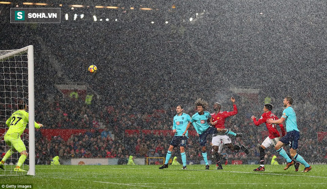 Mourinho: Nếu cuộc đua vô địch ngã ngũ, thì tôi đã đi Brazil nghỉ mát rồi - Ảnh 1.