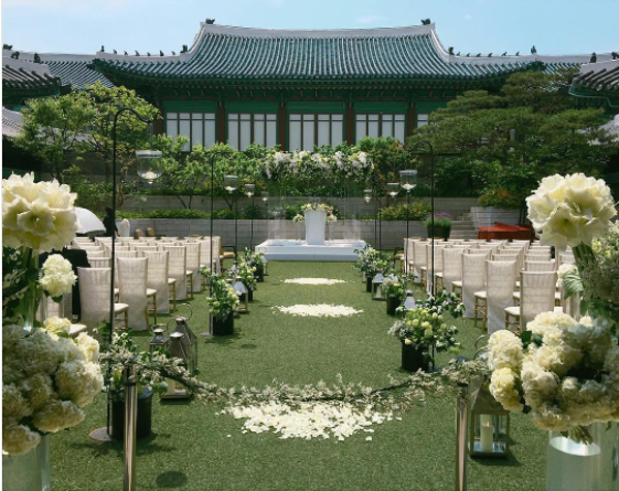 [TRỰC TIẾP TỪ HÀN QUỐC] Siêu đám cưới Song Hye Kyo - Song Joong Ki: Cô dâu chú rể tươi rói bên dàn khách mời hạng A - Ảnh 74.