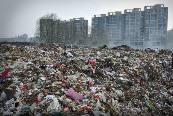 Trung Quốc mạo hiểm sức khỏe người dân khi trao thầu cho các cơ sở đốt rác tư nhân giá rẻ - Ảnh 5.