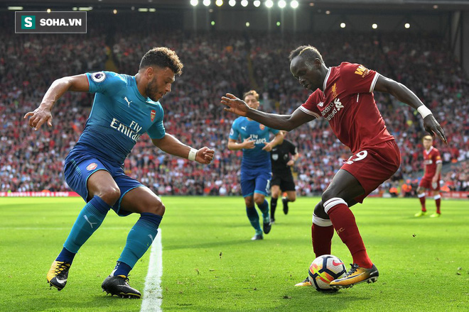 Oxlade-Chamberlain đến Liverpool: Trọng lượng con bò và trí tuệ đám đông - Ảnh 2.