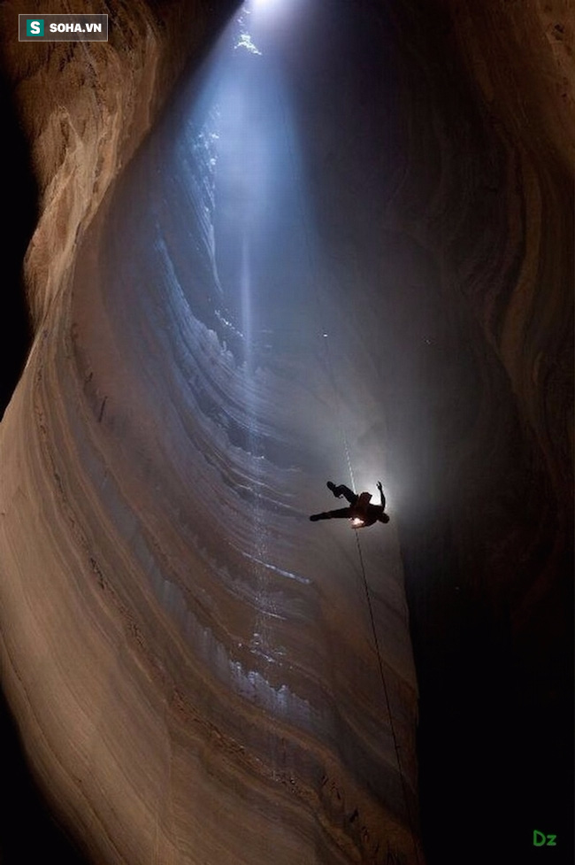 Thám hiểm hang không đáy sâu nhất hành tinh, được ví như lối vào lòng Trái Đất - Ảnh 1.