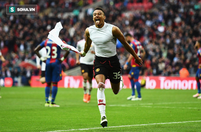 Gỗ hóa vàng ở Wembley, Man United rất nhớ những gà son như thế - Ảnh 3.