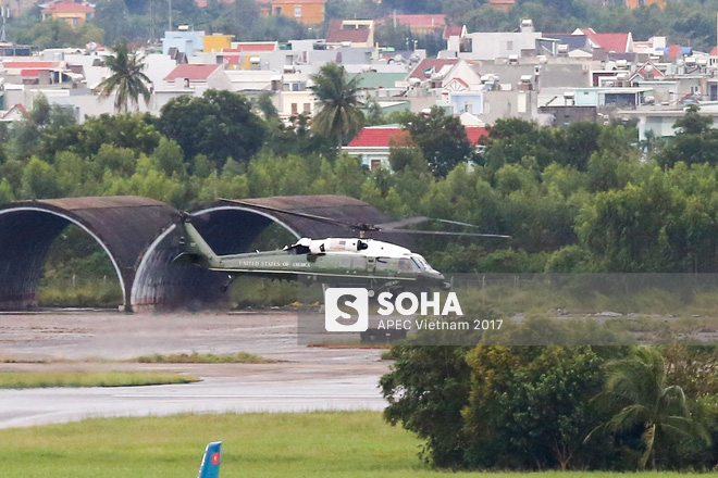 Marine One của tổng thống Trump có màn bay thử ấn tượng trong sân bay Đà Nẵng - Ảnh 7.