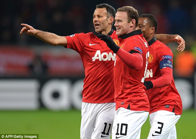Ryan Giggs hiến kế giúp Wayne Rooney yên tâm gắn bó với Man United - Ảnh 1.