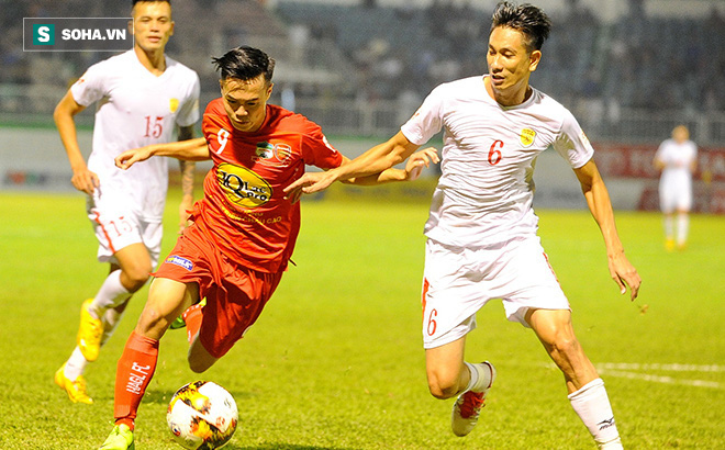 Văn Toàn tiết lộ điều còn quan trọng hơn ghi bàn cho bản thân ở  SEA Games 29 - Ảnh 1.