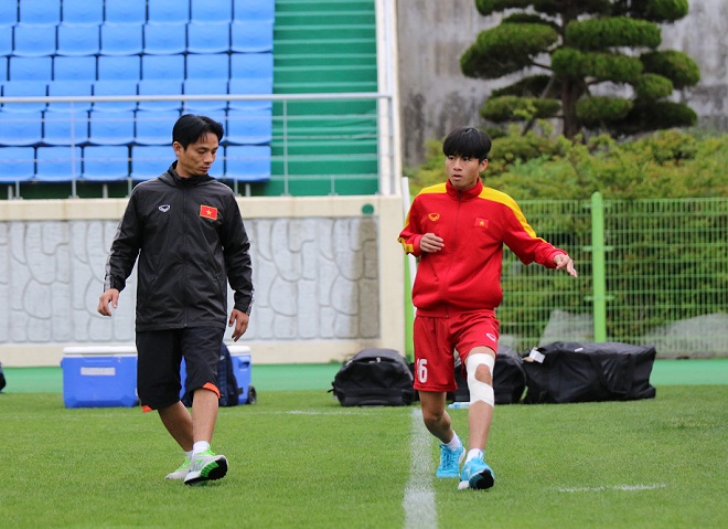 Chuyện chưa biết sau việc Phan Thanh Hậu được chọn đá U20 World Cup vào phút chót - Ảnh 1.