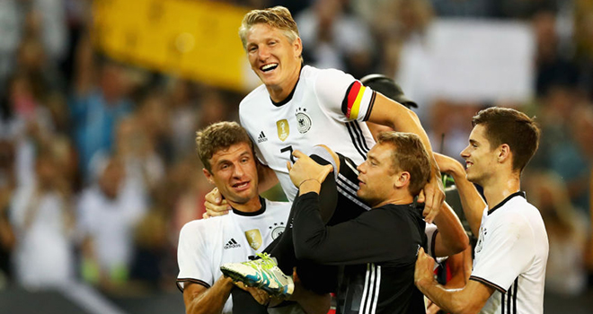 Bastian Schweinsteiger: Cảm ơn và chào tạm biệt, Mr. Calm! - Ảnh 2.