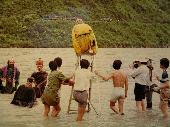 Kỹ xảo thô sơ, Tây Du Ký bản 1986 có những hình ảnh để đời! - Ảnh 22.