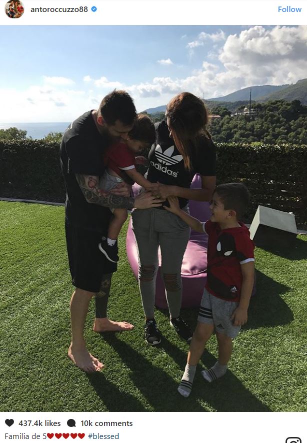 Vợ chồng Messi hạnh phúc thông báo sắp đón con thứ 3, mong chờ một cô công chúa - Ảnh 1.