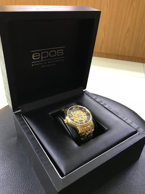 Đăng Quang Watch hỗ trợ đổi mới đồng hồ 56 triệu cho khách hàng - Ảnh 3.