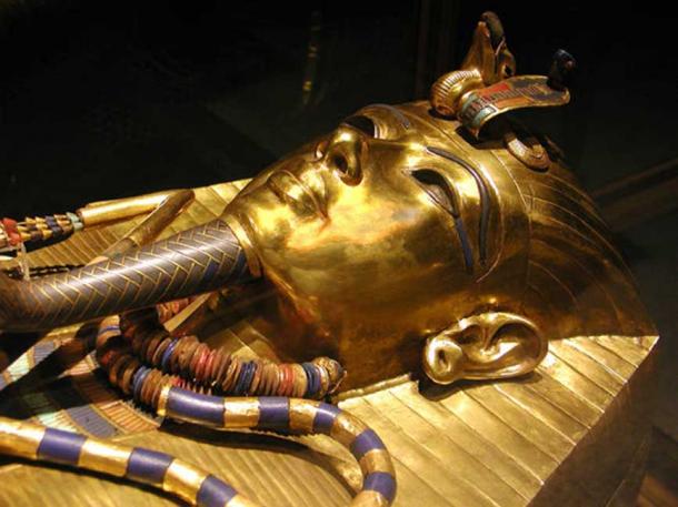 Phát hiện điều kỳ lạ trong quan tài bằng vàng ròng của Pharaoh Tutankhamen  - Ảnh 4.