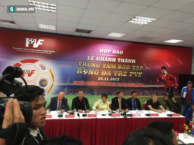 Ryan Giggs: Trung tâm đào tạo tại Việt Nam còn “xịn” hơn cả lò của Man United - Ảnh 1.