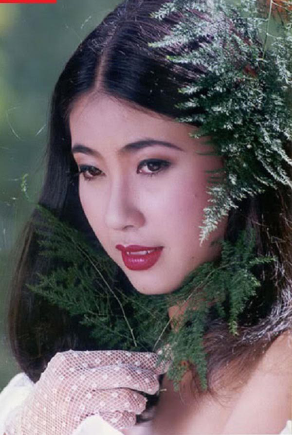 Ngỡ ngàng với thân hình nóng bỏng của Hoa hậu U50 gợi cảm nhất Việt Nam - Ảnh 4.