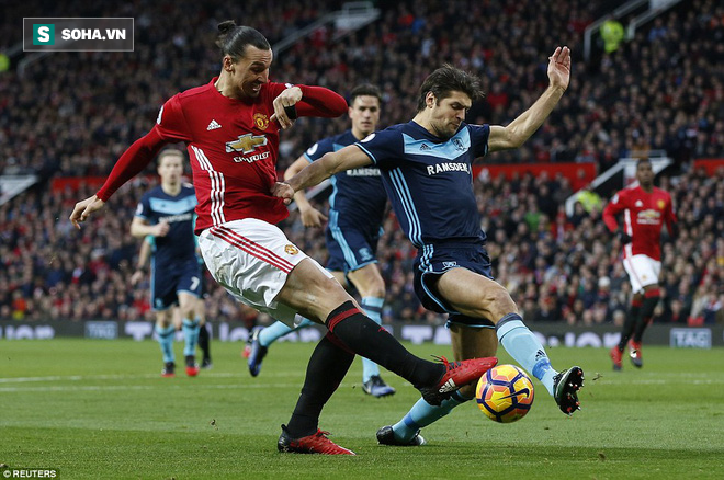 Khoe tài điều binh, Mourinho hoảng vía ngay trên Old Trafford - Ảnh 7.