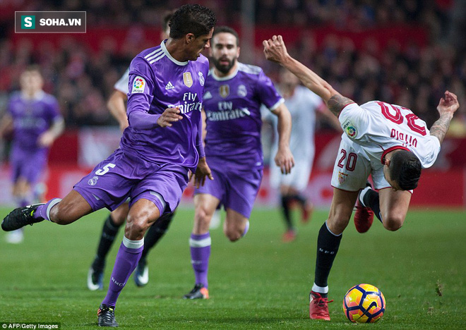 Zidane cay đắng: Chỉ ngủ quên 5 phút, Real Madrid đã mất tất cả - Ảnh 1.