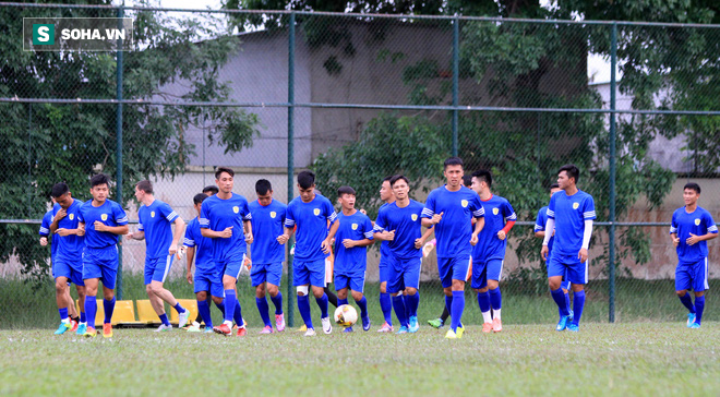 Có Công Vinh chu đáo hậu cầu, toàn đội TP.HCM phấn chấn trước V-League 2017 - Ảnh 1.