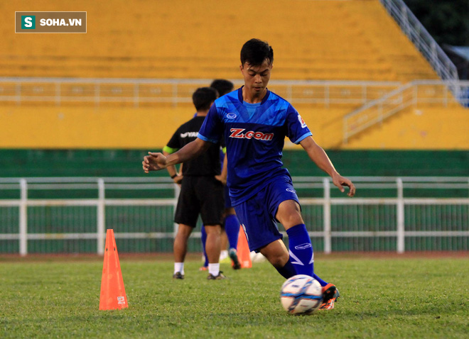 Công Phượng - Quang Hải được rèn bài độc trên U23 Việt Nam - Ảnh 7.