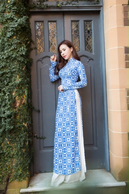 Hoa hậu Hoàng Dung chụp ảnh áo dài tại Úc - Ảnh 8.