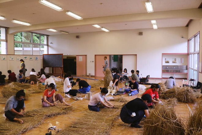 Chỉ với những cọng rơm khô, người Nhật tạo nên nhiều thứ khiến ai cũng thán phục - Ảnh 6.