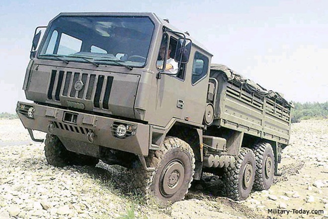 Top 10 xe tải quân sự khủng nhất thế giới - Ảnh 10.