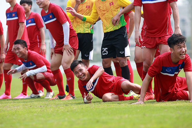 HLV Hoàng Anh Tuấn đối mặt với quyết định khó khăn nhất cùng U20 Việt Nam - Ảnh 1.