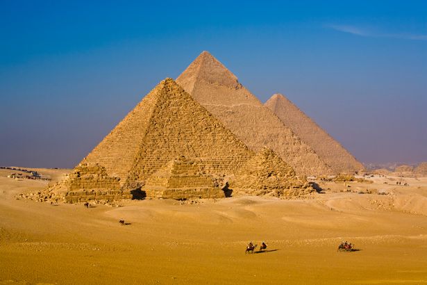 CIA tiết lộ tài liệu mật về bí ẩn của kim tự tháp bị lãng quên trên Sao Hỏa - Ảnh 4.