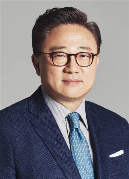 Samsung công bố bộ ba CEO mới - Ảnh 3.