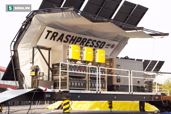 Cỗ máy khủng có khả năng biến rác thải thành gạch lát nền đầu tiên trên thế giới - Ảnh 1.