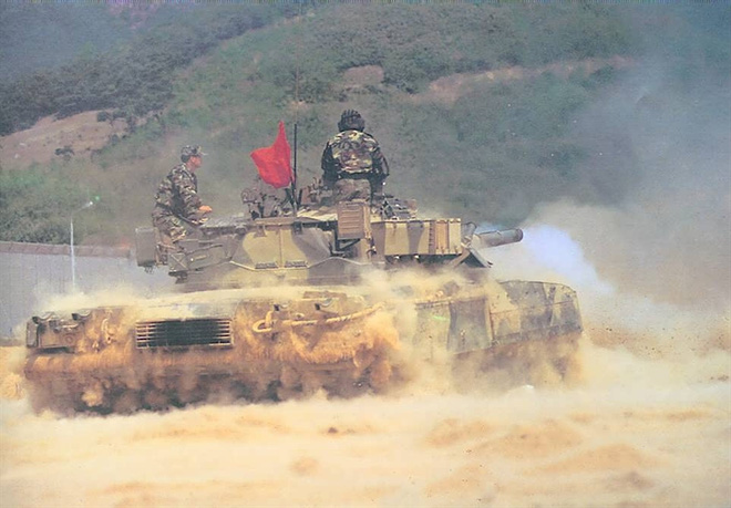 Nếu được Hàn Quốc tặng xe tăng T-80U, Việt Nam có nên tiếp nhận? - Ảnh 1.