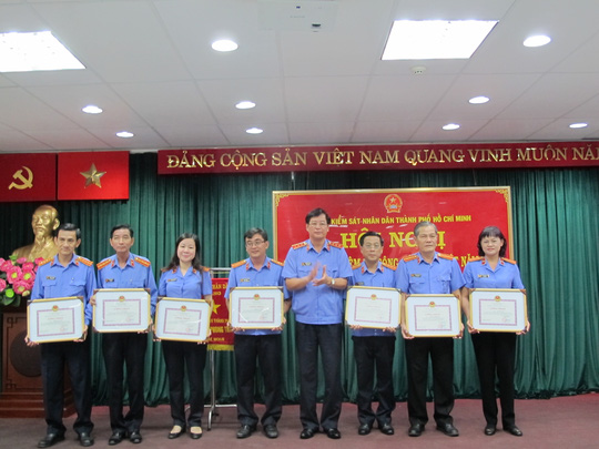 Vụ “cà phê Xin Chào” là bài học xương máu - Ảnh 1.