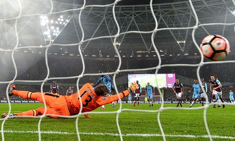 West Ham 0-5 Man City: Pep có bàn tay nhỏ thứ hai ở Man City - Ảnh 2.