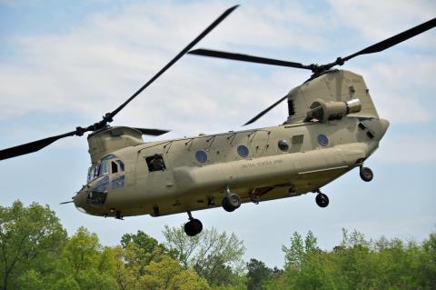  Mỹ nâng cấp trực thăng CH-47 Chinook thành cụ ông 100 tuổi  - Ảnh 1.