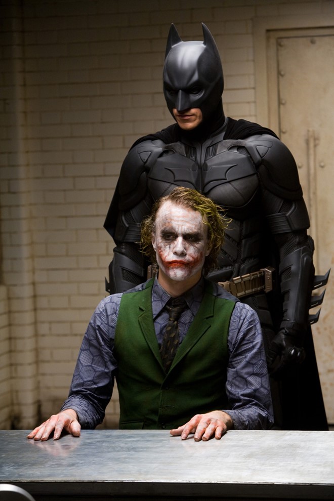 Trên đời này, chẳng tìm được gã Joker nào kinh điển như chàng Heath Ledger đoản mệnh - Ảnh 4.