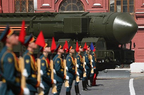 Báo Mỹ điểm danh 7 siêu vũ khí của Nga - Ảnh 1.