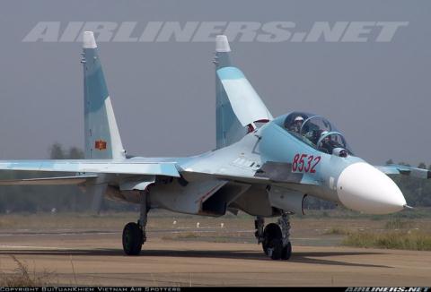 Việt Nam làm lốp không săm cho Su-30MK2: Mục tiêu xa - Ảnh 1.