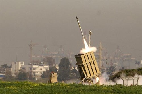 Israel: Iron Dome chặn thành công tên lửa bắn từ Sinai - Ảnh 2.