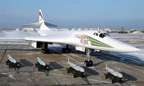 Nga chuẩn bị chế tạo máy bay ném bom chiến lược Tu-160M2 - Ảnh 2.