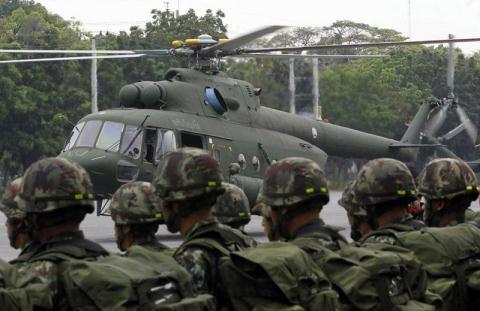 Thái Lan thẳng tay loại Chinook để mua về Mi-17 - Ảnh 1.