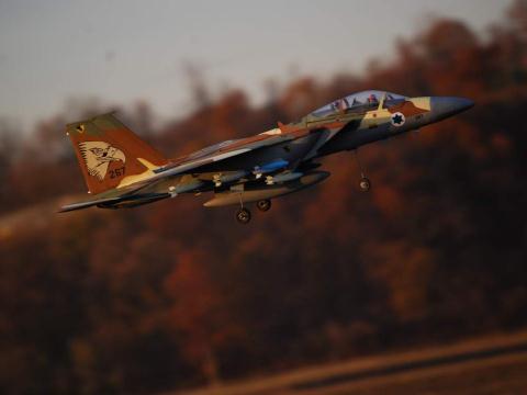 Vì sao S-400 không bắn khi Israel tập kích Syria? - Ảnh 1.