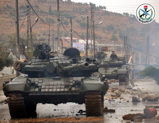 Syria: Xe tăng T-55, T-62, T-72 và T-90 trong khói lửa của những trận chiến khốc liệt - Ảnh 1.