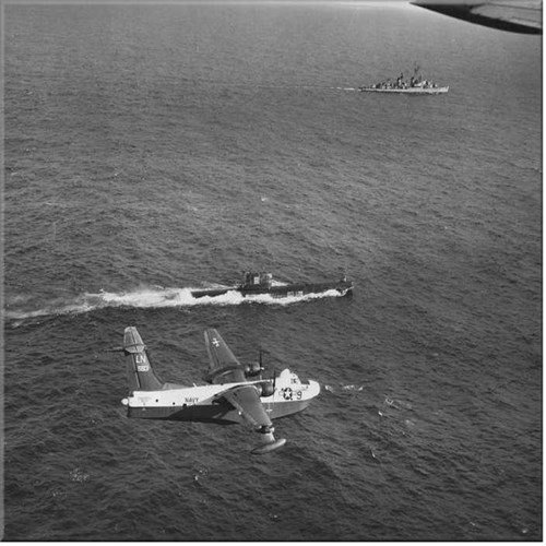 Khủng hoảng tên lửa Cuba: Tàu ngầm Liên Xô và 4 phong bì tuyệt mật - Mệnh lệnh khủng khiếp - Ảnh 2.