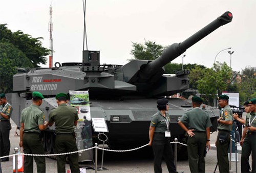Indonesia hoàn thành việc tiếp nhận xe tăng Leopard-2RI - Ảnh 1.