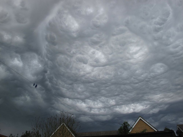 Những đám mây đáng sợ này vừa mới được phân loại vào Bản đồ Mây Quốc tế - Ảnh 1.