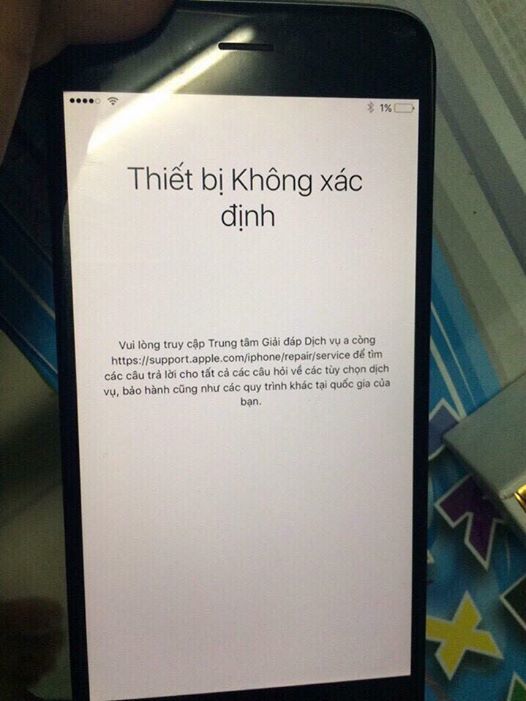 Nhiều iPhone tại Việt Nam bất ngờ biến thành cục gạch sau khi reset, nghi vấn là hàng dựng tuồn linh kiện từ Apple? - Ảnh 1.