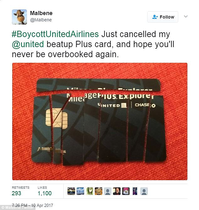 Hành khách thân thiết của United Airlines bẻ nát thẻ thành viên sau vụ bác sĩ gốc Việt bị kéo lê khỏi máy bay - Ảnh 2.