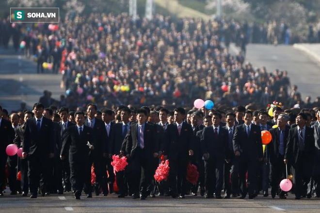 Sự kiện hơn cả hàng trăm quả bom nguyên tử của Triều Tiên qua lời kể phóng viên Reuters - Ảnh 1.