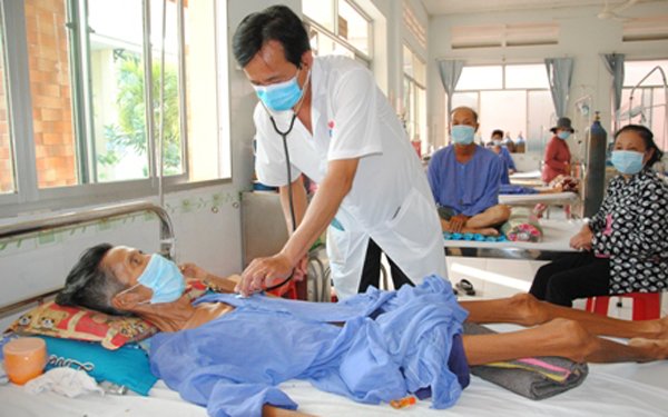 Việt Nam xuất hiện siêu vi khuẩn kháng tất cả kháng sinh - Ảnh 1.